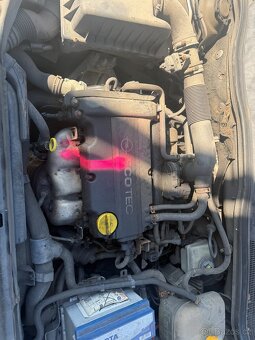 Náhradní díly - Opel astra 1.4i 66kW r.v. 2010 - 5