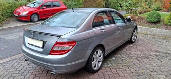 Prodám MERCEDES-BENZ Třídy C 320 CDI,4-MATIC - 5