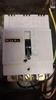 Vypínač s jističem - 5