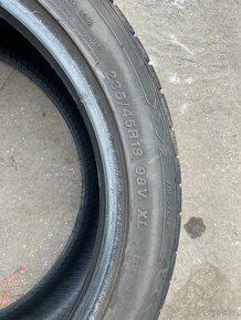 zimní pneumatiky 235/45 R18 2 Ks - 5