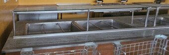 Výdejní stůl na potraviny – gastro č. 070 - 5