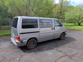 VW T4 Caravelle 2.5 Tdi 75kw - 5