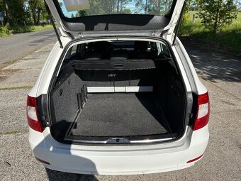 ŠKODA SUPERB 2 COMBI 2.0TDI XENONY TOP STAV - 5