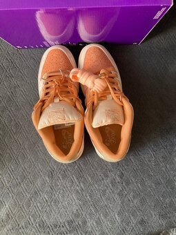 Nike SB Dunk Low Pro Prm - 5