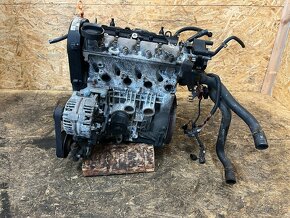 KOMPLETNÍ MOTOR 1.4 44KW AUD - 5