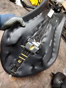 Originální jednosedlo Harley Davidson Sportster - 5