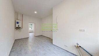 Investiční příležitost, 2kk, cihla, po rekonstrukci v centru - 5