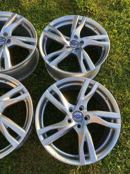 ALU KOLA VOLVO 5X108 R18 - 5