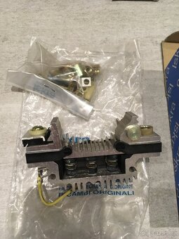 Prodám spínač startéru a diody Fiat 127, UNO 903 - 5