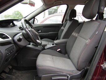 Renault Grand Scénic III 1,5 dCi 81 kW/110k 7 míst, tažné - 5