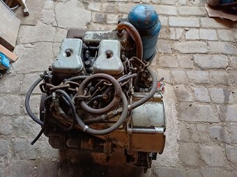 Motor slavia 2s90 - 5
