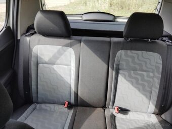 Prodám Škoda Fabia 1.2 benzín - 5
