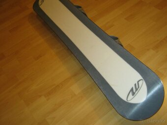 Snowboard junior,délka 126 cm +vázání . - 5
