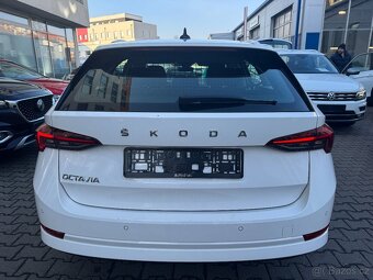 Škoda Octavia 4 2.0 TDI 110kW DSG Tažné DAB Keyless Navi LED - 5