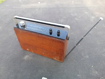 Predám starožitné rádio Tesla Capri - 5