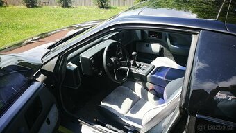 Pontiac Fiero V6 2,8 GT manuál - 5