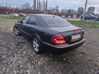 Mercedes-Benz E W211 - 5