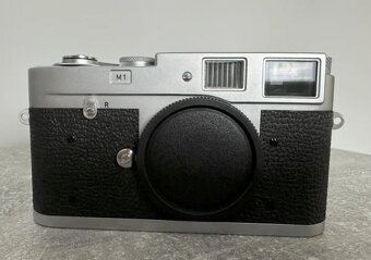 LEICA M1 tělo + Voigtlander Color Skopar 35 f2,5 + clony - 5