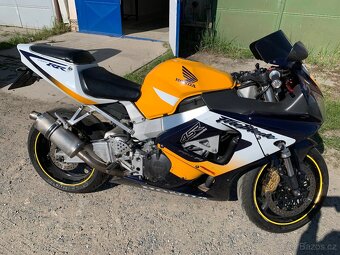 Honda CBR 929 - 5