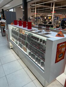 Prodejní stánek/kiosek s LED podsvícením a skly - 5
