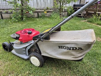 Benzínová sekačka Honda HRB 423 - 5