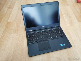 Dell Latitude E5550 FullHD - 5