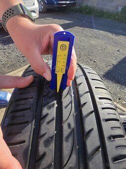 Prodám kompletní kola elektrony plus pneu. - 5