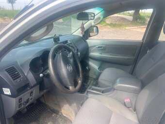 TOYOTA HI-lux 4x4 Diesel - 5