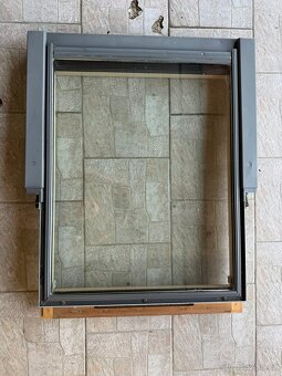 Střešní okno Velux GZL M04 - 5