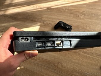 Playstation 4 Slim 500GB - 5