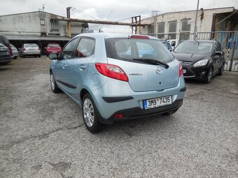 Prodám Mazda 2 ,1.4i,63kw 2.maj - 5