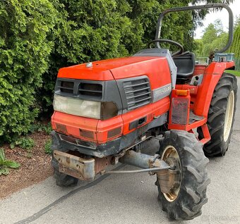 Traktor, malotraktor Kubota GL260 - 5