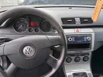 Volkswagen Passat B6 2.0 TDI 103 kW – celý vůz na díly nebo - 5