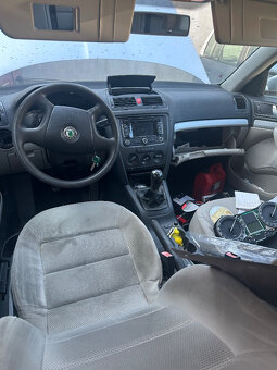 Škoda octvia 2 1,6 mpi na nd - 5