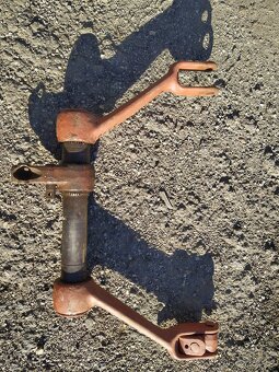 Použité díly Zetor 25 - přední náprava s koly, litinová vana - 5