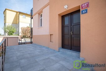 Pronájem bytu 2+kk 37 m², Praha - Smíchov, ev.č. 00941 - 5