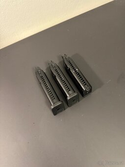 Glock 19 gen 4 plyn - 5