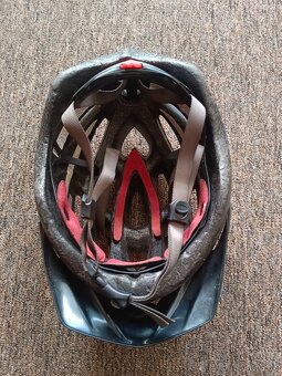 přilba cyklistická Bell Ukon FS - 5