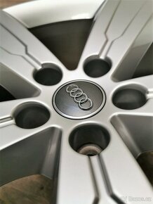 Audi Q7, SQ7 4M - 4x orig. ALU 5x112 R20 Praha - 5