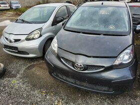 Toyota Aygo 2006 AUTOMAT 1,0i 50kW 1KR - DILY Z VOZU - 5