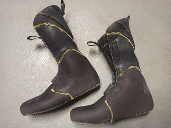 Skialpove boty Fischer Travers Carbon vel 27,5 - 5