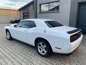 Dodge Challenger 3.6 V6 2017 lehce bourany - 5