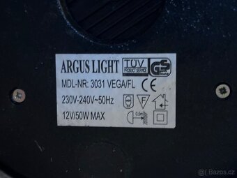 Stojací nastavitelná lampa. - 5