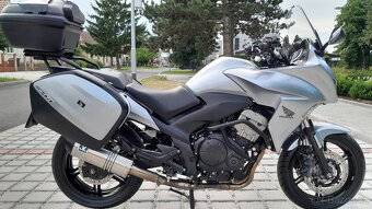 HONDA CBF 1000 - 5