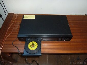 Nabízím CD přehrávač Yamaha CDX-470. Plně funkční. Nejde o n - 5