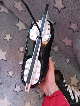 hokejové brusle Crowned – zánovní - 5