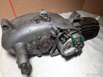 Motor jawa pařez - 5