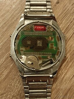 Retro digitální hodinky Levis - 5