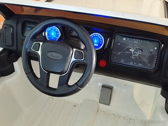 Dětské elektrické auto FORD RANGER - 5