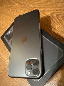 Apple iphone 11 pro max space grey - 5